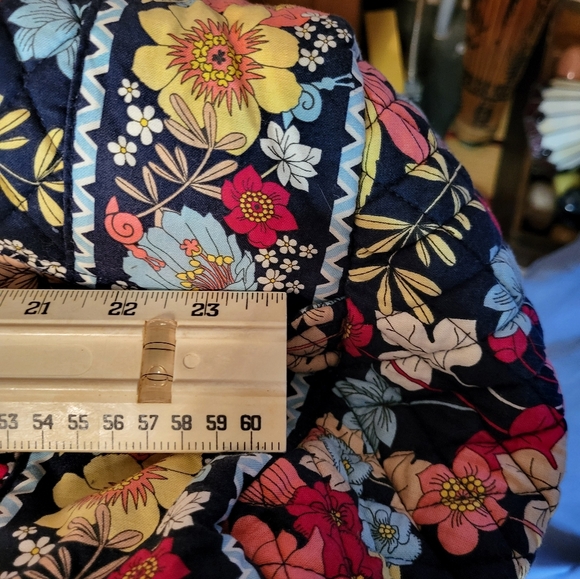 Vera Bradley Duffle Bag - Picture 4 of 10